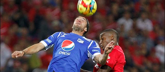 Millos sacó ventaja en el primer sorbo de la final | FOTO JAIME PÉREZ