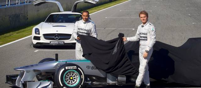 Lewis Hamilton se quitó la presión sobre las expectativas con su nuevo equipo | FOTO AP