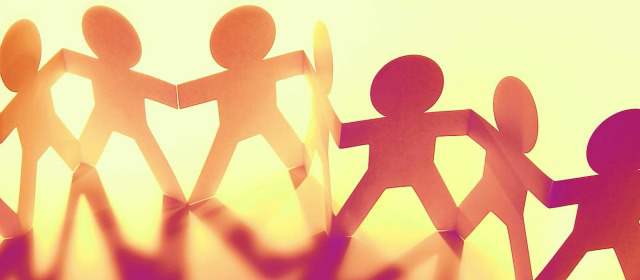 Crowdfunding: donde muchos ayudan | El crowdfunding nació como una oportunidad para que muchas personas reciban un financiamiento para desarrollar una idea o una causa. FOTO: SHUTTERSTOCK