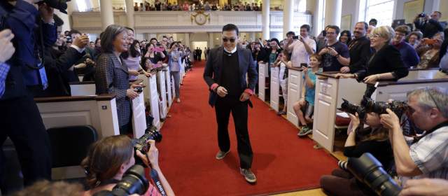PSY dio un discurso en la Universidad de Harvard |