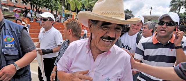 Las sombras de Carranza | Víctima de cáncer, Víctor Carranza falleció ayer tras una vida polémica como empresario de las esmeraldas. FOTO COLPRENSA