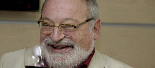 La educación no es un gasto, es una inversión: Fernando Savater