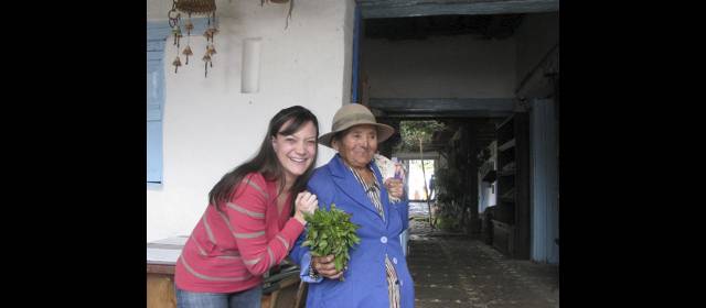 La ciudad Enlaza Mundos con becas para el exterior | Natalia Gómez hace una especialización en siquiatría comunitaria, que permite tratar a los pacientes desde su cultura. FOTO CORTESÍA