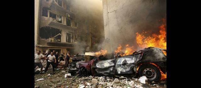Terroristas pro Siria habrían ejecutado el atentado en Beirut | La acción terrorista recordó a Beirut el pasado de miedo que vivió en la guerra civil. El mundo condenó el hecho. FOTO REUTERS
