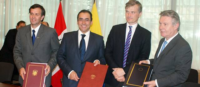 Colombia y Unión Europea firmaron acuerdo comercial | El ministro Sergio Díaz-Granados aseguró que con el paso dado este martes, Colombia logrará importantes ventajas. Cortesía Ministerio de Comercio.