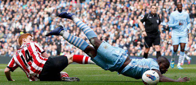 Manchester City cede un empate que le impide colocarse líder de la Liga Premier | FOTO REUTERS