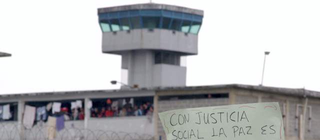 Impiden el ingreso de detenidos a la cárcel La Modelo |