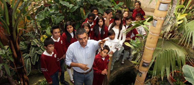 Édgar Alonso Parra, un rector que cree en la naturaleza | Édgar Alonso está convencido del poder de la naturaleza. Él es arquitecto: construye edificios y personas.