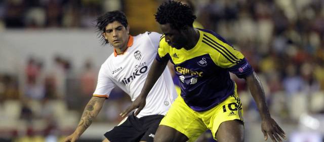 El Valencia de Dorlan Pabón fue goleado por el Swansea inglés | FOTO REUTERS