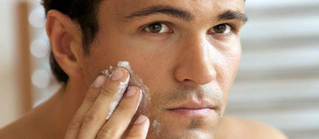 Los cuidados estéticos no solo son para las mujeres | Los cuidados estéticos y el maquillaje es una opción de la cual los hombres cada vez se apropian más. FOTO SHUTTERSTOCK