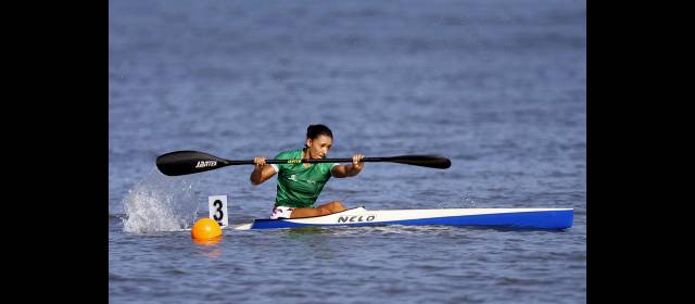 Tatiana Muñoz es la reina del canotaje en los Juegos | Tatiana es la reina del canotaje en las aguas de la Bahía de Cispatá. Antioquia busca el primer lugar en medallería. FOTO COLPRENSA