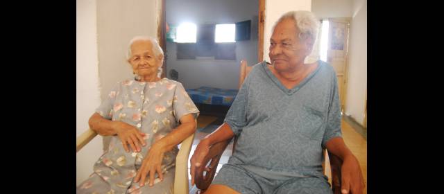 Así la recuerdan Aura y Otoniel | Aura y Otoniel conocieron a la Madre Laura. FOTOS CORTESÍA