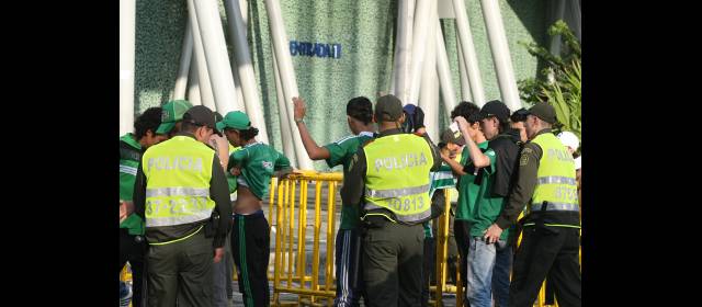 Asesinato no motivó el castigo a Nacional | A pesar de las medidas de seguridad continúan los desmanes en el fútbol. FOTO JAIME PÉREZ
