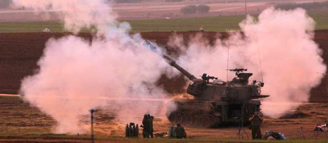 Más de 100 persona han muerto por ataques en Gaza | FOTO REUTERS