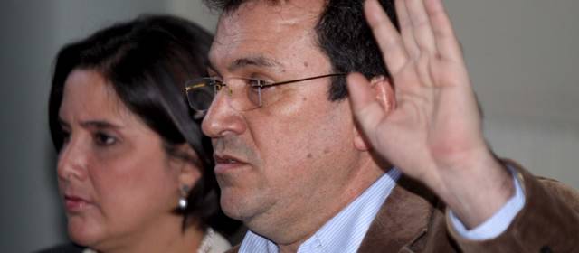 Alonso Salazar declinó invitación para dirigir el Partido Verde