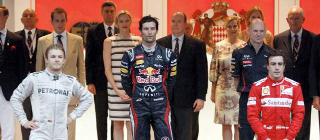 Anonymous cumple con sus amenazas y ataca el GP de Canadá de F1 | Mark Webber, centro, ganó el pasado Gran Premio de F1 disputado en Mónaco. Fernando Alonso, derecha, es el líder del campeonato de pilotos. FOTO REUTERS