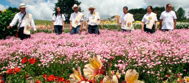 Programacion Feria de las Flores 2013, jueves 1 de agosto