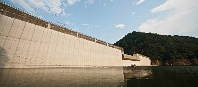 Locomotora necesita acción | La construcción de infraestructura para el sector energético es uno de los componentes del indicador de inversión en obras civiles, junto con construcción para minería y tuberías para el transporte. FOTO: CORTESÍA ISAGÉN