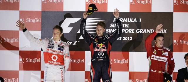 Sebastian Vettel ganó Gran Premio de Singapur | Reuters | Sebastian Vettel estuvo acompañado de Jenson Button y Fernando Alonso.