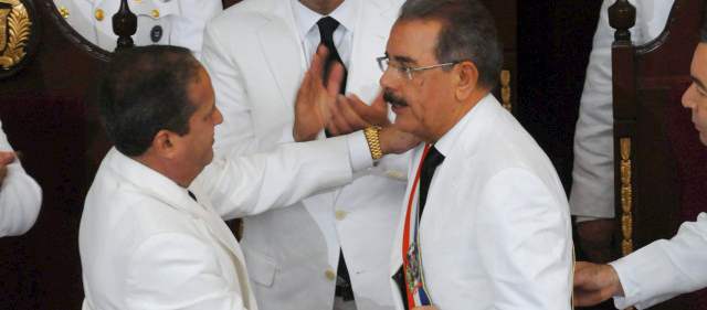 Nuevo presidente de República Dominicana quiere firmar un TLC con Haití |