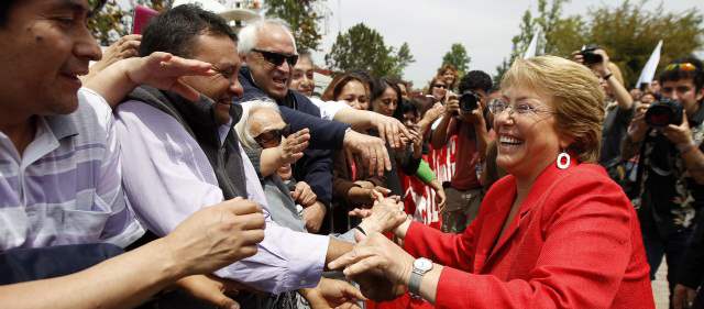 Bachelet regresa a la campaña electoral en Chile | Foto Reuters