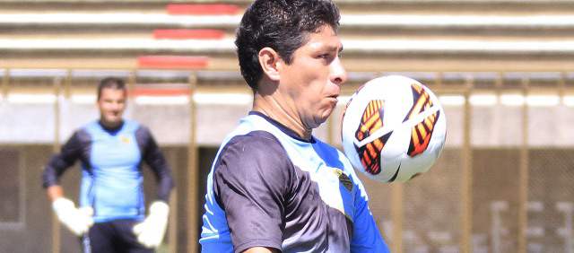 Itagüí va por el repunte ante el otro River Plate | Diego Cabrera vuelve a la titular de Itagüí. FOTO RÓBINSON SÁENZ