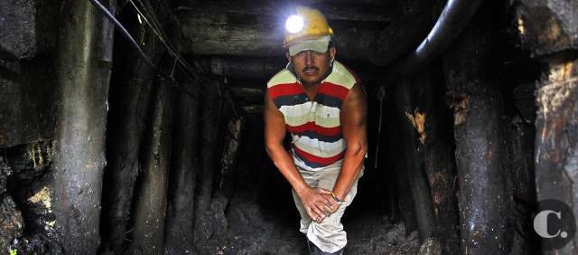 La locomotora minera toma aire | El Gobierno presentará al Congreso un anteproyecto para reformar la Ley 685 de 2001 o código de minas. FOTO HENRY AGUDELO