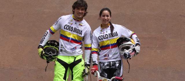Mariana y Carlos vuelven a casa | FOTO DONALDO ZULUAGA