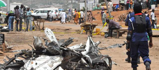 Boko Haram o azote religioso en Nigeria | El último ataque criminal el Boko Haram lo perpetró contra un mercado en Abuja (capital de Nigeria) 71 muertos y más de 300 heridos. FOTO AP