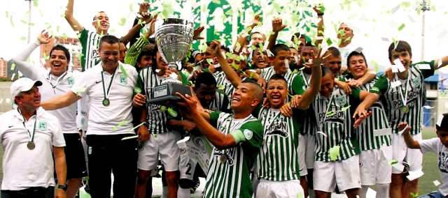 En fútbol aficionado, los verdes subieron cinco veces al podio | Hernán Darío Herrera ganó con la Sub-15 A. FOTO Cortesía