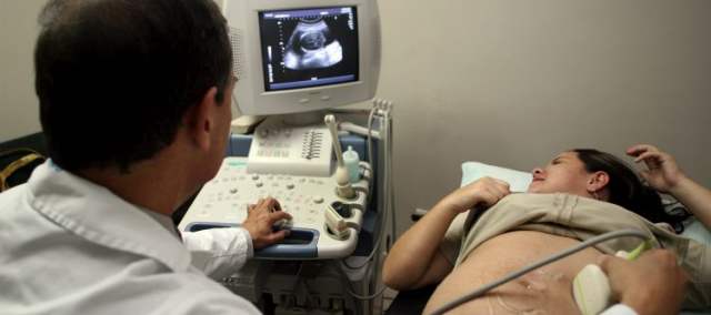 Estratos medios también pueden acceder a la fertilidad asistida