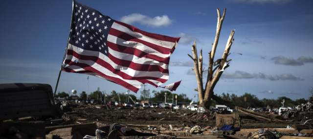 Tornado en Oklahoma dejó un panorama desolador
