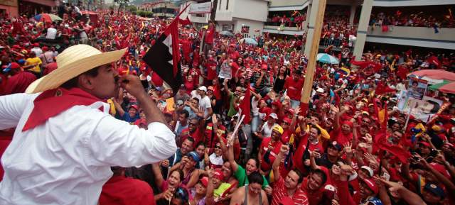 Venezuela, cierre de campañas entre acusaciones | Maduro se ha mantenido a la cabeza de las preferencias electorales sobre su rival. FOTO AP