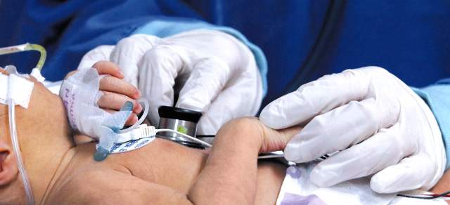 Seccional de Salud cerró la UCI neonatal de la Clínica del Prado | Hay preocupación por cierre de salas de neonatos del Manuel Uribe Ángel y otras medidas de la Seccional de Salud. FOTO HERNÁN VANEGAS