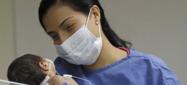 $23.317 millones, la cartera que llevó el MUA a la crisis | La Unidad Neonatal, donde trabajan 37 profesionales y 128 estudiantes, quedó reducida a atención básica. FOTO HERNÁN VANEGAS OCHOA