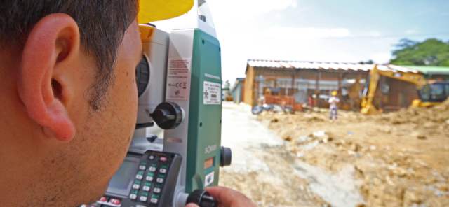 La construcción planea su futuro | Las alianzas público-privadas buscan impulsar obras en la región. FOTO JONATHAN CARVAJAL