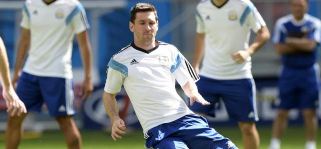 Argentina y Bélgica, en gran duelo de invictos | Messi volverá a ser vital con su Argentina hoy ante Bélgica. FOTO AFP