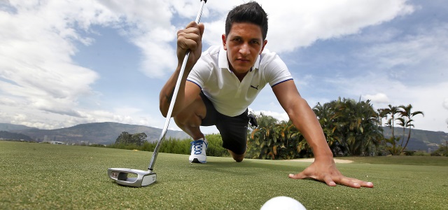 Cano, un águila para el fútbol y el golf | FOTO JULIO CÉSAR HERRERA