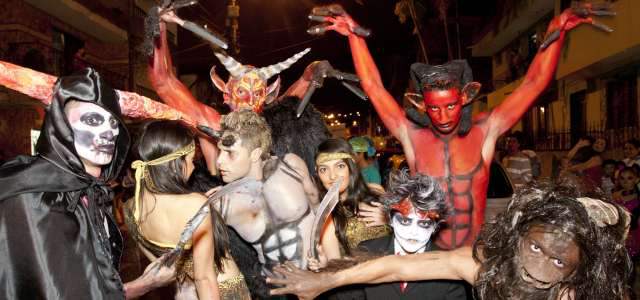 Cierres de vías este sábado por Carnaval de Luces, Mitos y Leyendas |