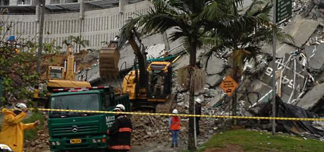 Habitantes del edificio Space se reúnen con la Alcaldía