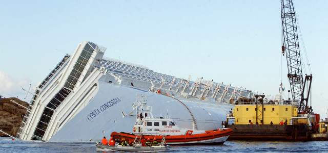 Costa Concordia: listo plan de recuperación del crucero | FOTO AP