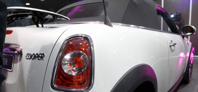 Mini presentó el modelo roadster | El gerente de Autogermana, Andrés Fuse, presentó el auto en Medellín. FOTO JONATHAN CARVAJAL.