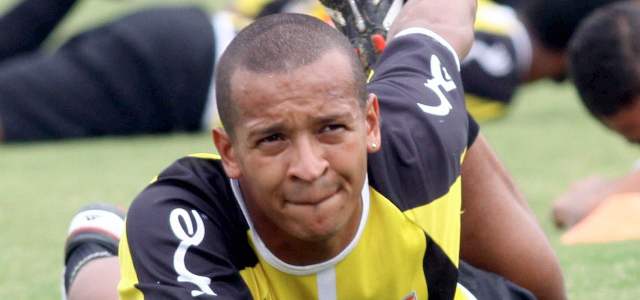 Chumi vive a los 32 años el sueño de jugar afuera | Carlos Álvarez llegó a un acuerdo con el club peruano, que lo contrató por seis meses con una opción de compra. FOTO ARCHIVO