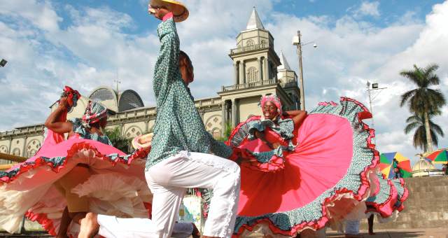 Retazos de un universo cultural | En todas partes, las actividades culturales y recreativas están a la orden del día entre niños y adultos. FOTOS HERNÁN VANEGAS