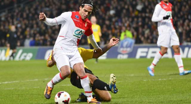 Este es el momento en el que Falcao se lesiona. FOTO CORTESÍA MÓNACO FC