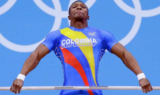 Óscar Figueroa ganó medalla de plata y con récord olímpico | FOTO AP