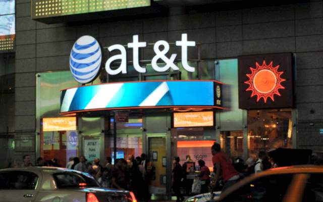 AT&T |
