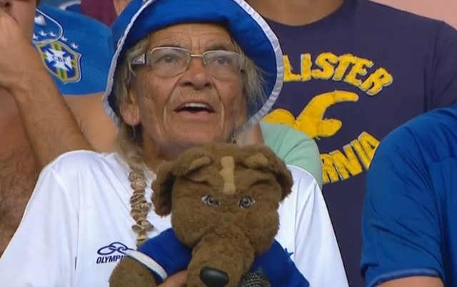 Samolé tenía 86 años y durante décadas jamás faltó a un juego del Cruzeiro. FOTO TWITTER