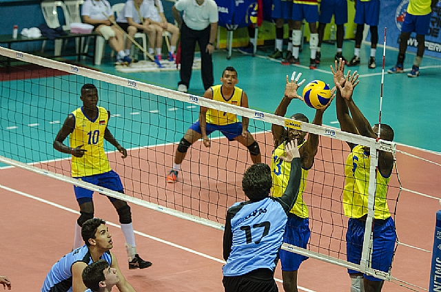 Buen debut registraron los chicos de Colombia en el Suramericano sub-21. FOTO cortesía Confederación Suramericana de Volei