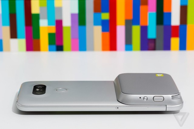 El teléfono modular de LG, el LG G5 ya se comercializa en el país. FOTO Colprensa / Cortesía LG